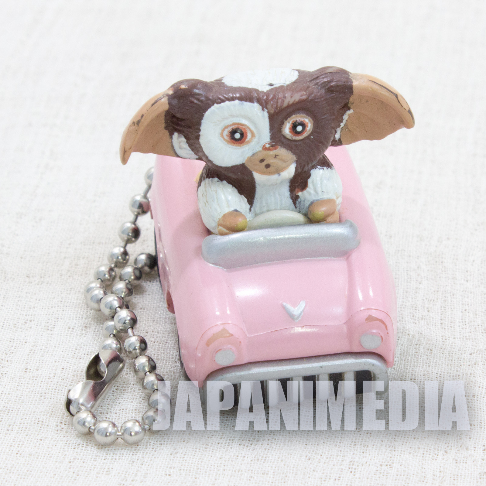 Gremlins Gizmo on Block Mascot Figure Keychain #1 JAPAN