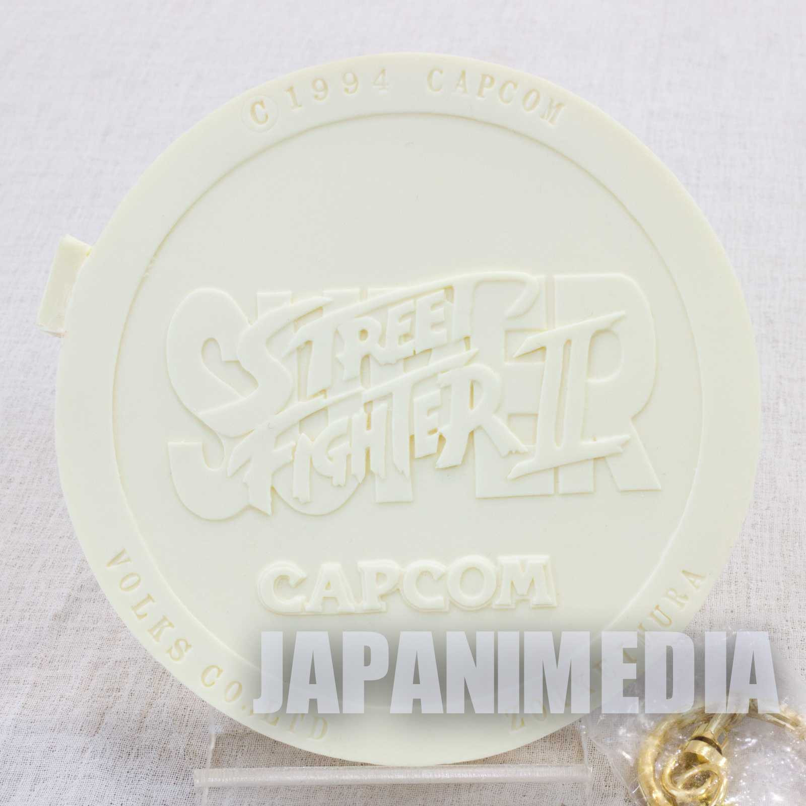 Street Fighter 2 Guile Medal Type Resin Cast Model kit Volks Capcom FIGURE Japanimedia Store