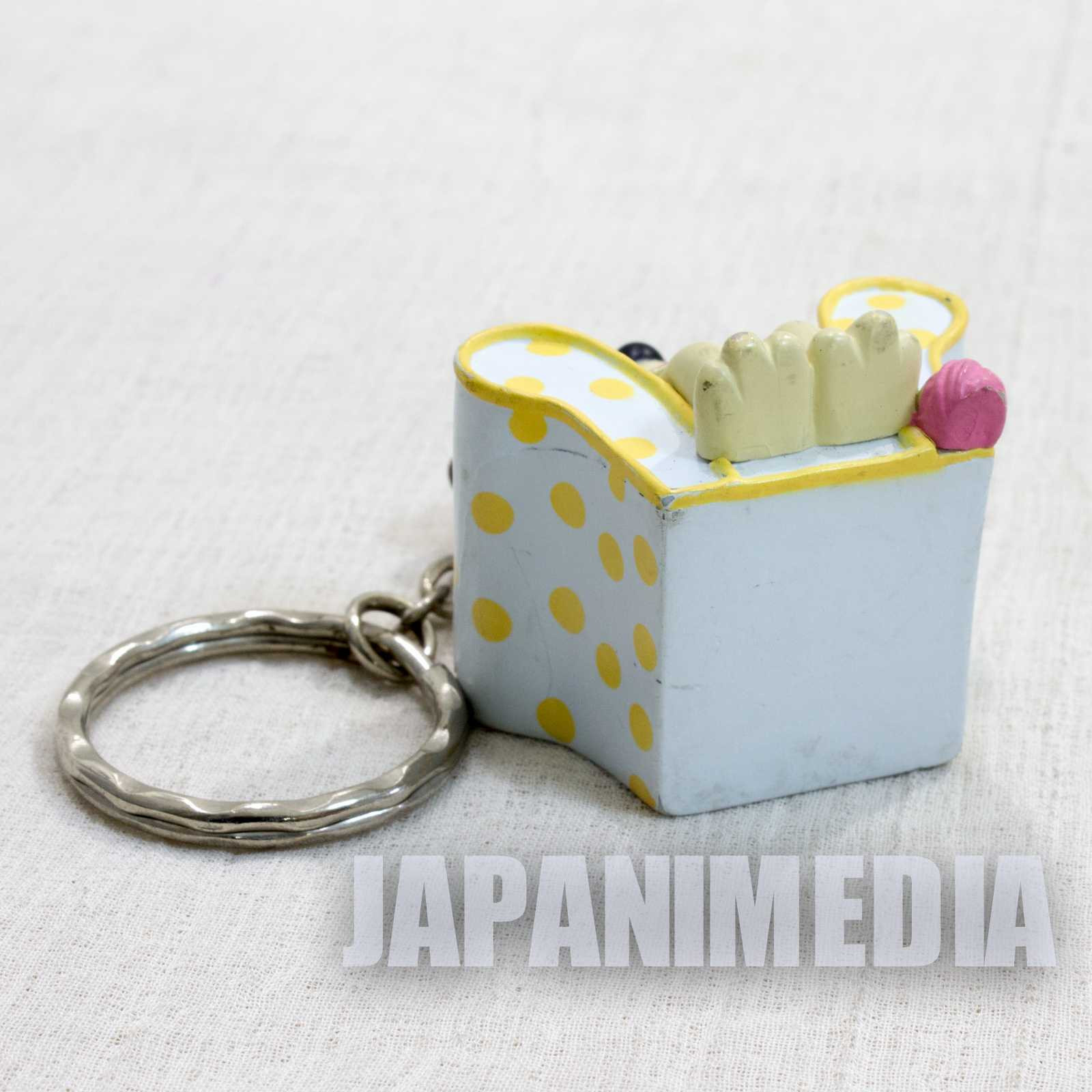 Wallace & Gromit Knitting on Sofa Figure Key Chain Banpresto JAPAN Ardman ANIME [No Package] Japanimedia Store