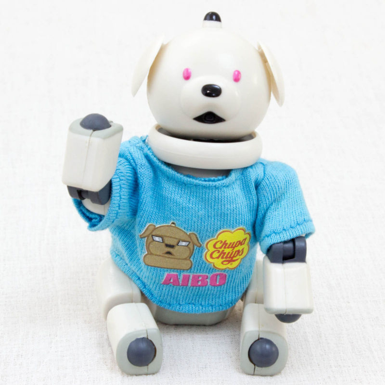 RARE! AIBO Latte T-shirt Entertainment Robot 1/4 Scale Figure Medicom JAPAN