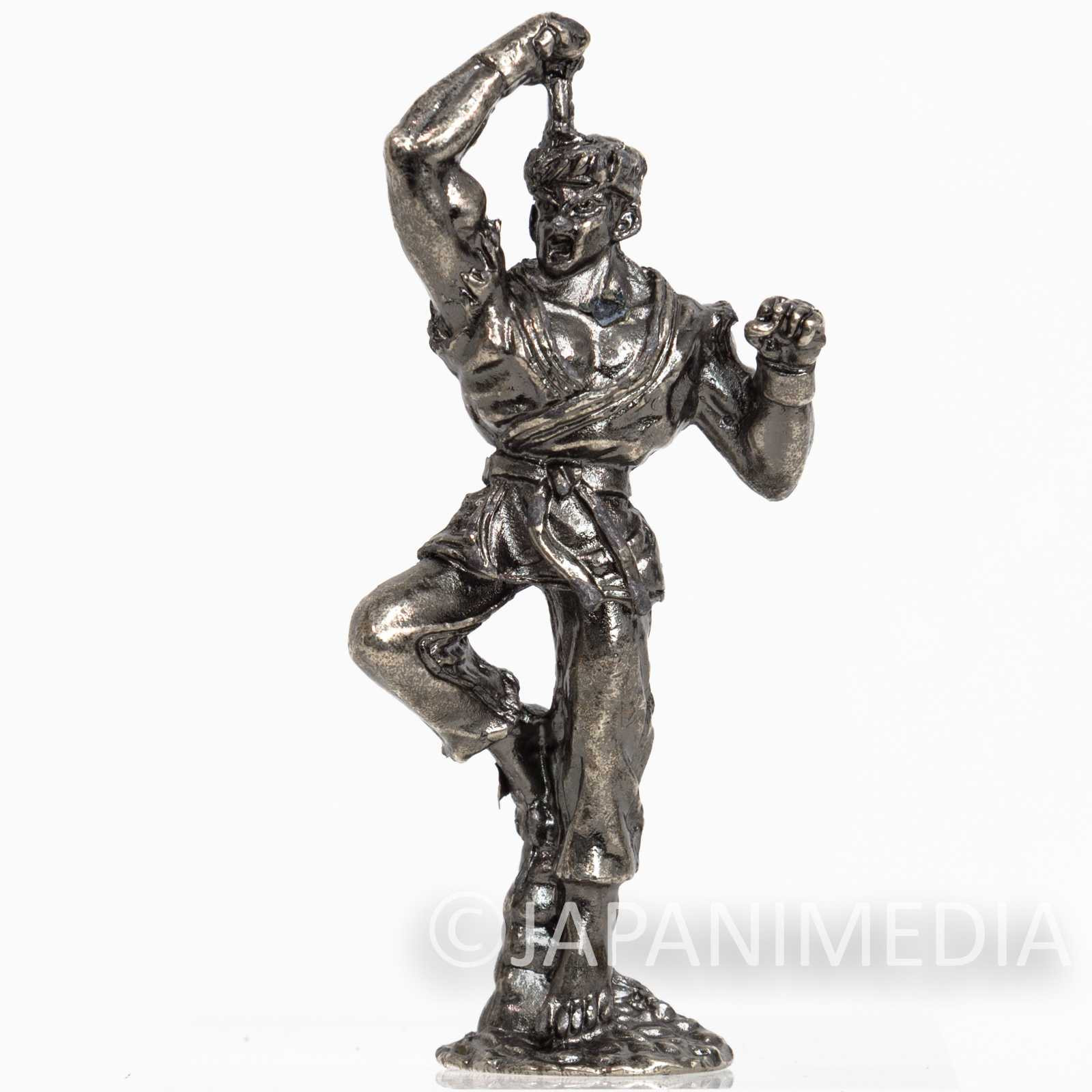 Street Fighter 2 RYU Small Metal Figure 2pc Set CAPCOM JAPANA GAME Japanimedia Store
