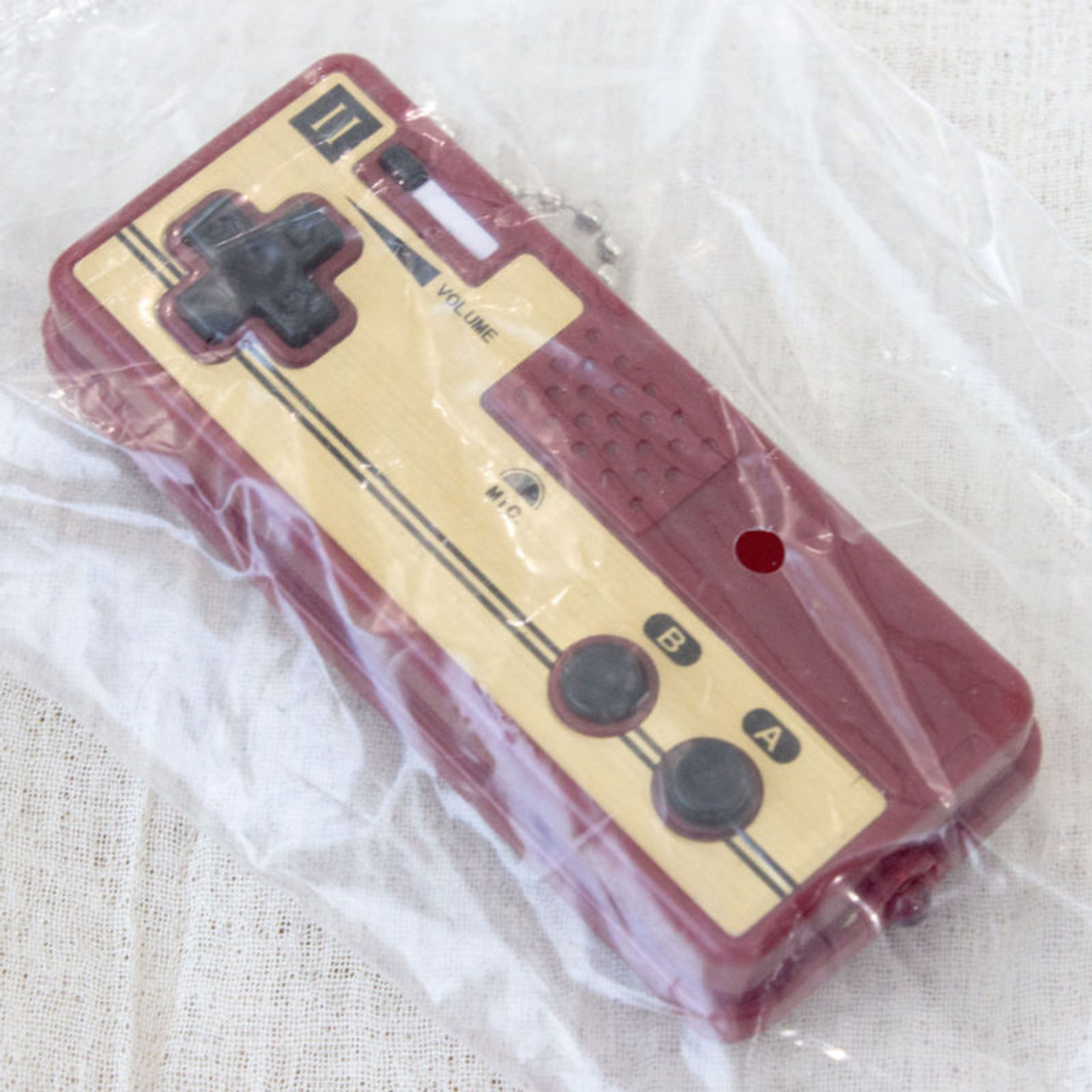 Nintendo Game Controller LED Light Figure Key Chain Famicom 2 NES JAPAN