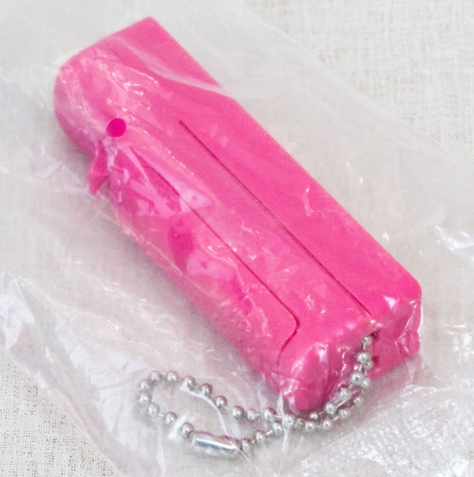 Nintendo Game Controller LED Light Figure Key Chain Wii Pink JAPAN