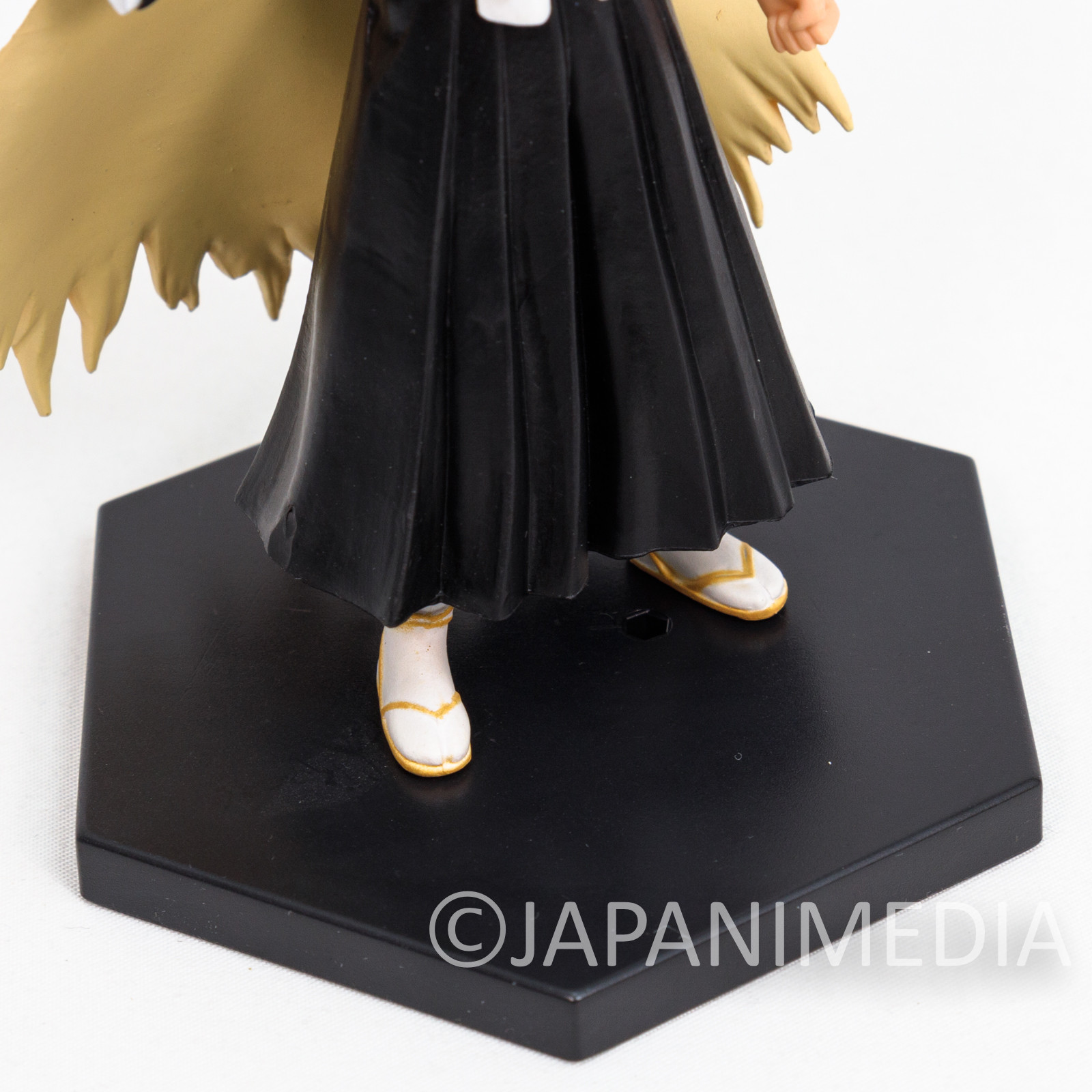 BLEACH Toshiro Hitsugaya Characters Figure 4" BANDAI JAPAN SHONEN JUMP