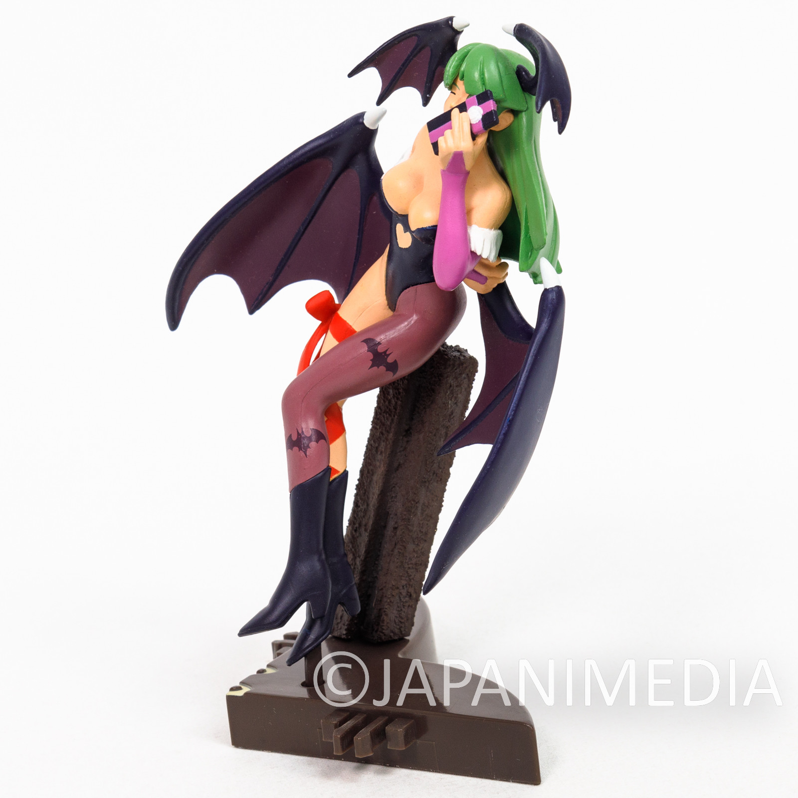 Darkstalkers Capcom Morrigan Valentine Copsplay Figure Banpresto