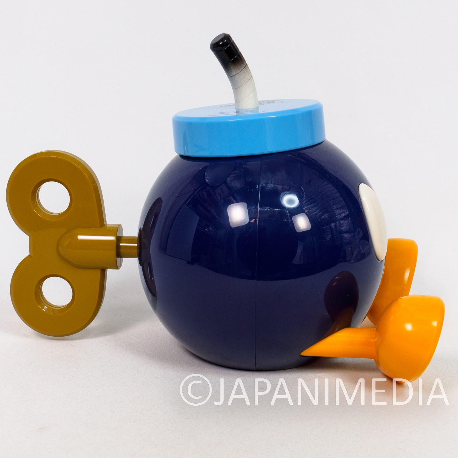 Super Mario Bros. Bob-omb Bomb-Hei Figure Candy Plastic Container NINTENDO USJ