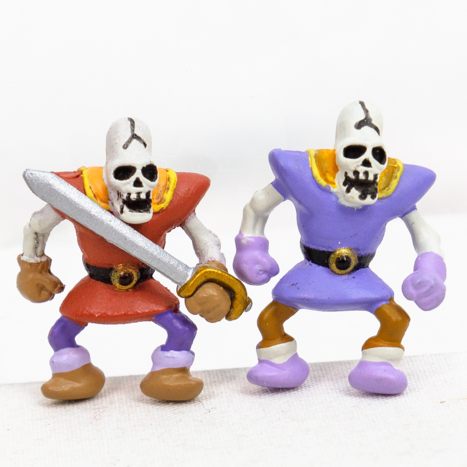 Retro RARE! Dragon Quest Skeleton & Skeleton soldier Miniature Figure WARRIOR