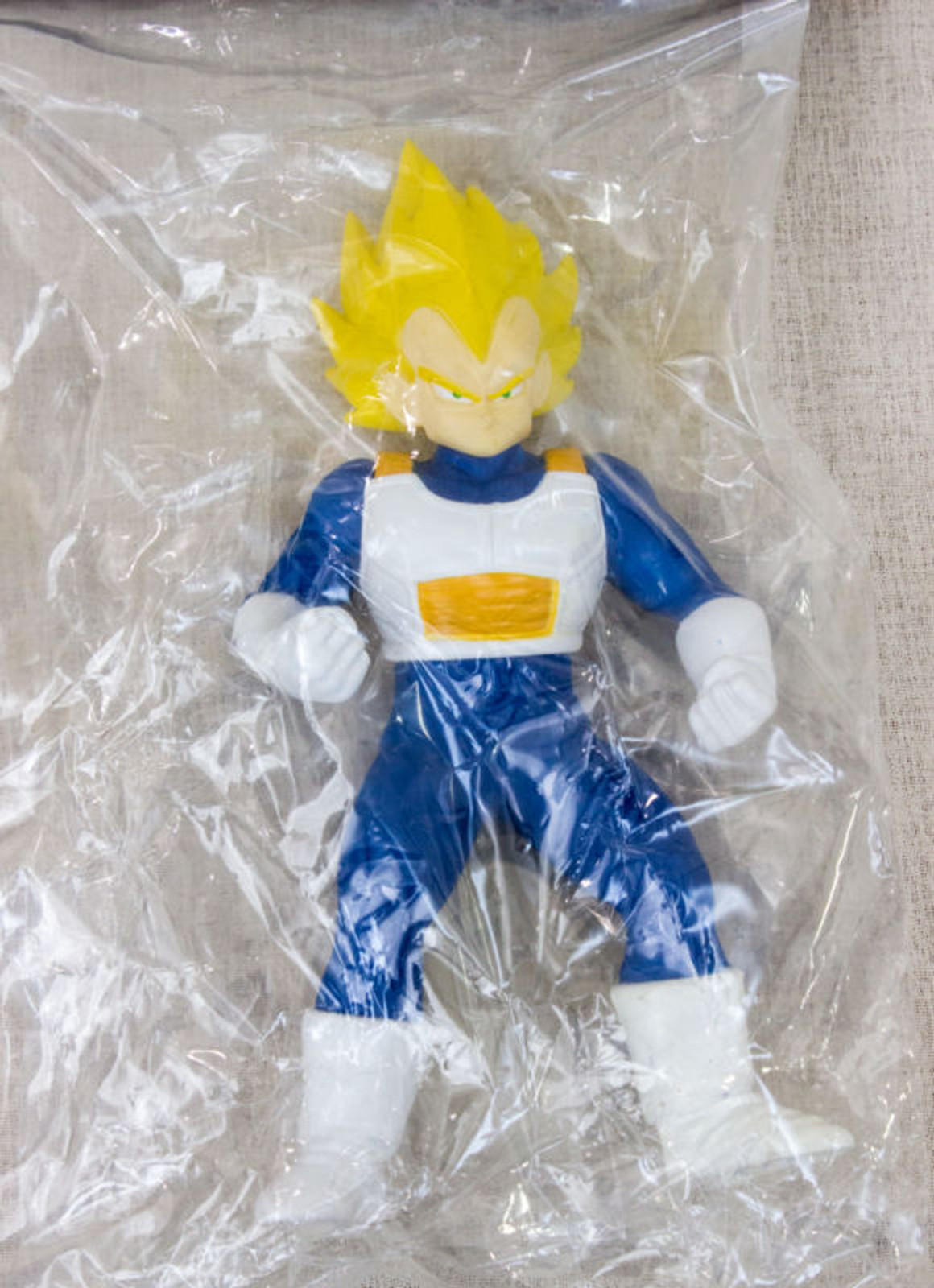 Dragon Ball Z S.S Vegeta Collectible Sofubi Figure 4 Banpresto JAPAN ANIME MANGA