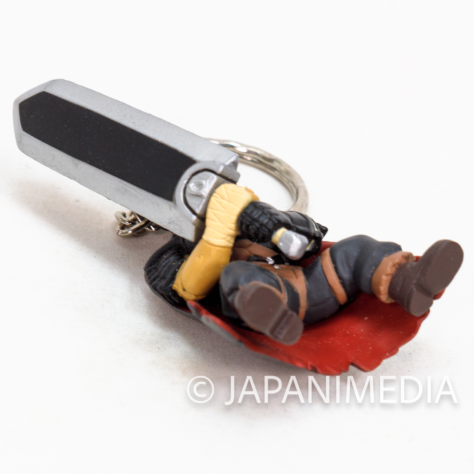Berserk Guts w/ Sword Mini Figure Key Chain Banpresto JAPAN Japanimedia Store  
5