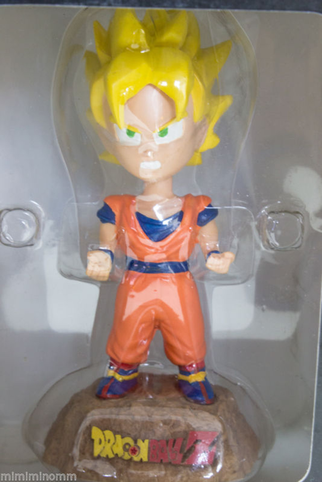 Dragon Ball Z Super Saiyan Son Gokou Goku Swing Head Bobble Bobbin Figure JAPAN