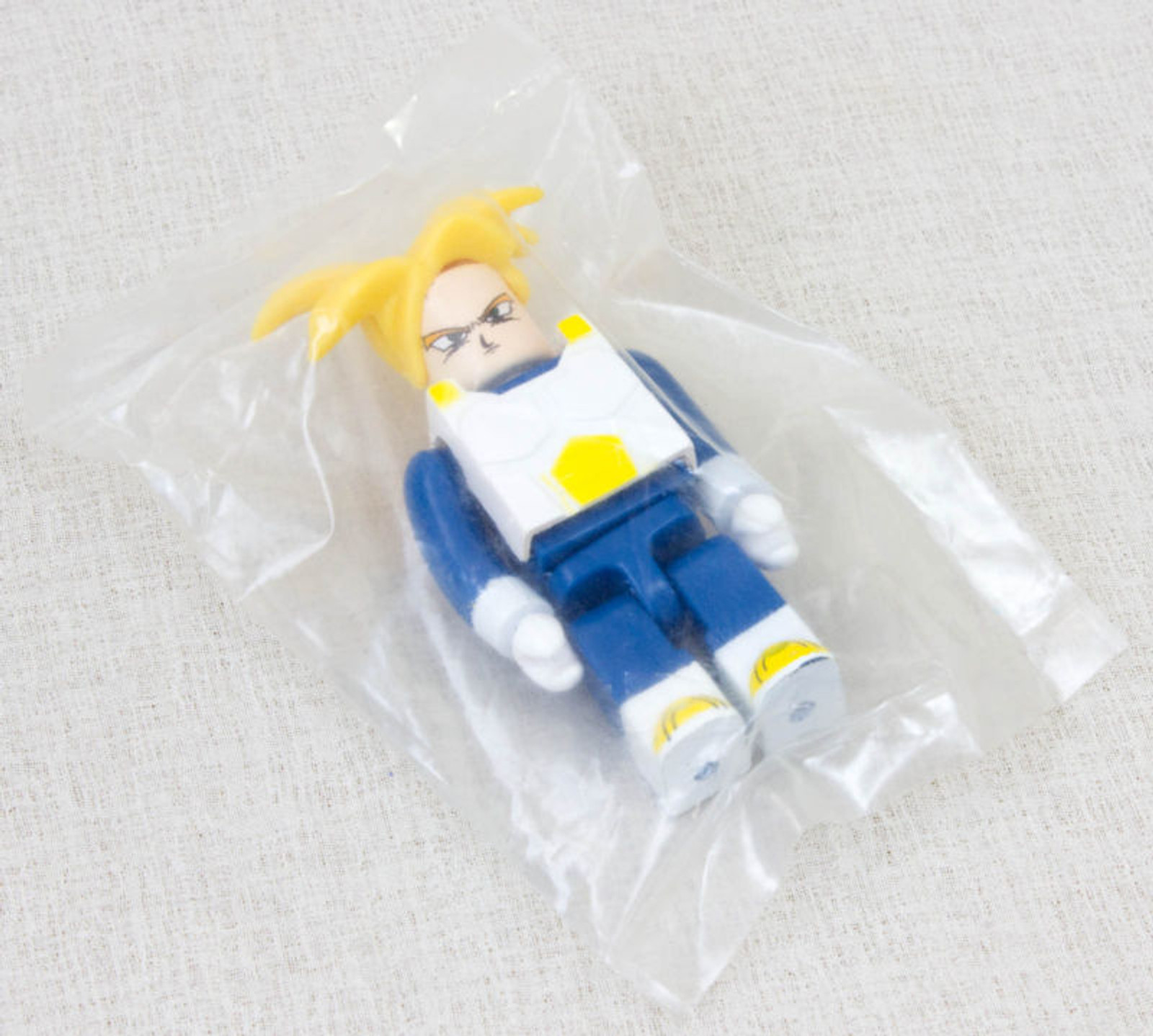 Dragon Ball Z Mini Figure Trunks Super Saiyan JAPAN ANIME MANGA 2