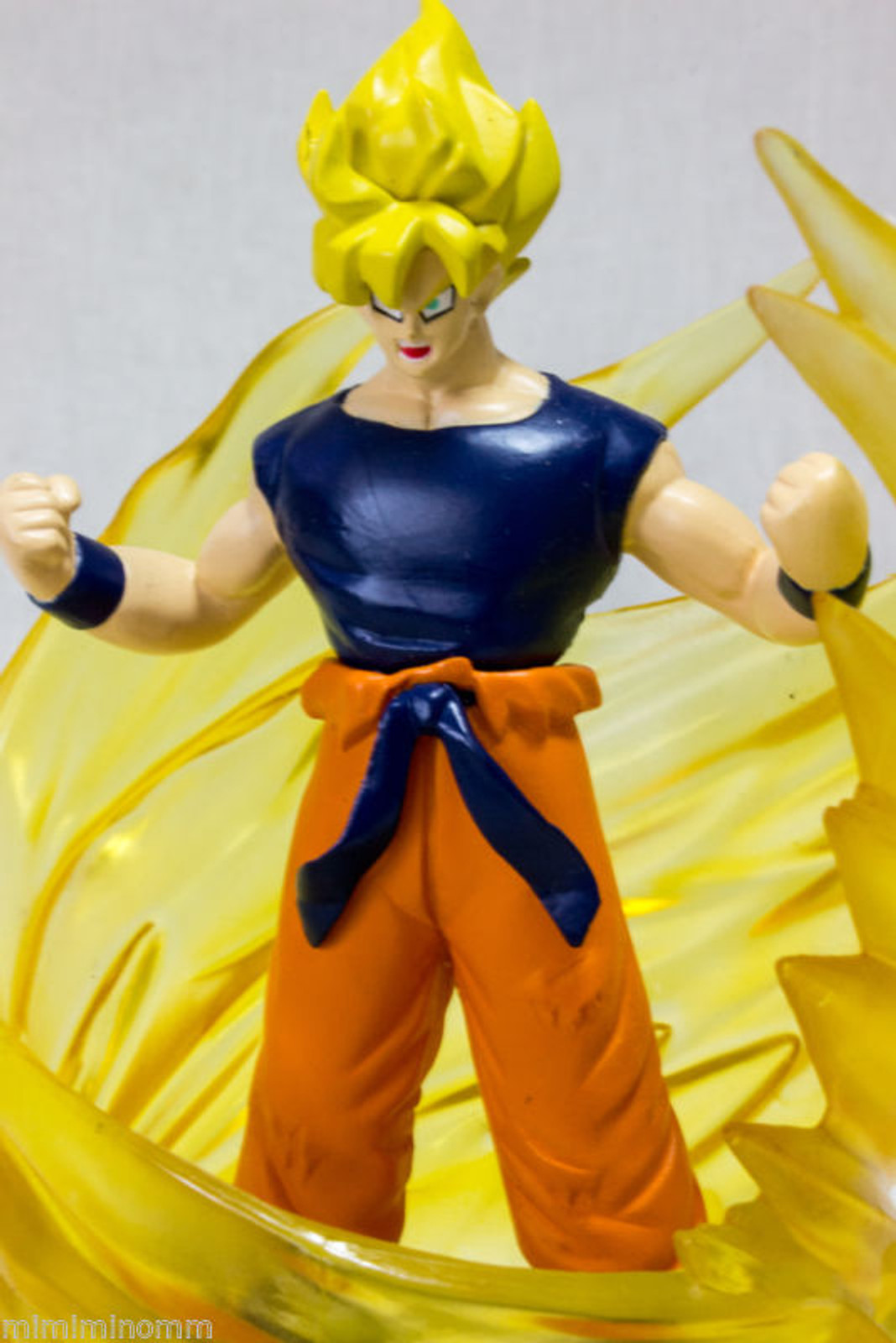 Dragon Ball Z SUper Saiyan Son Gokou Goku Vibration Action Figure JAPAN ANIME