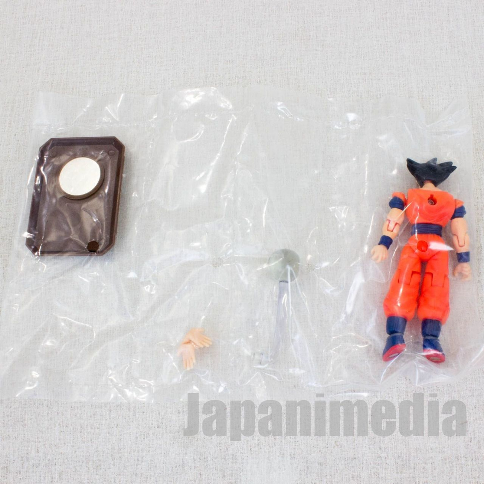 Dragon Ball Z Son Gokou Magnet Action Special Attack Mini Figure Popy JAPAN