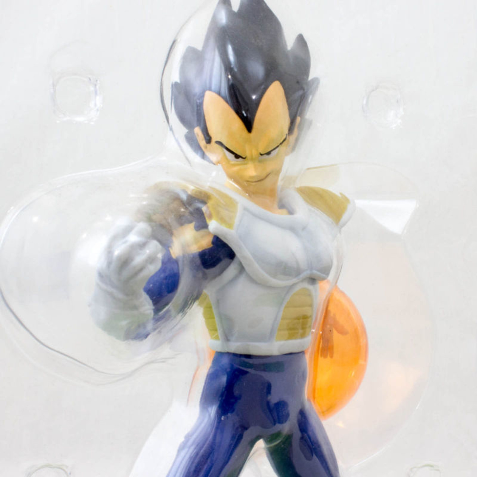 Dragon Ball Z  Vegeta with Dragon Ball Figure Banpresto JAPAN ANIME MANGA