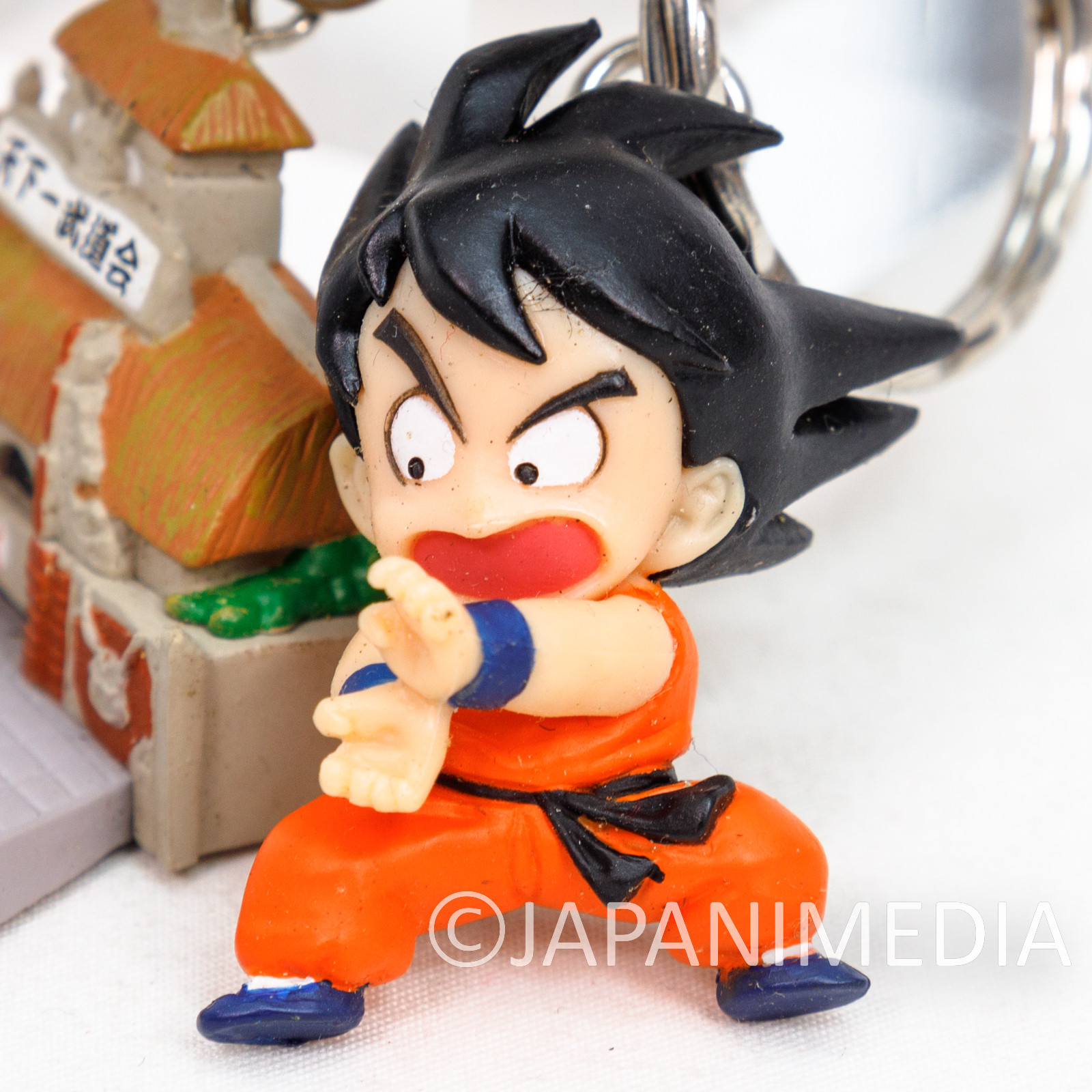 RARE! Dragon Ball Son Gokou with Tenkaichi Colosseum Figure Key Chain JAPAN