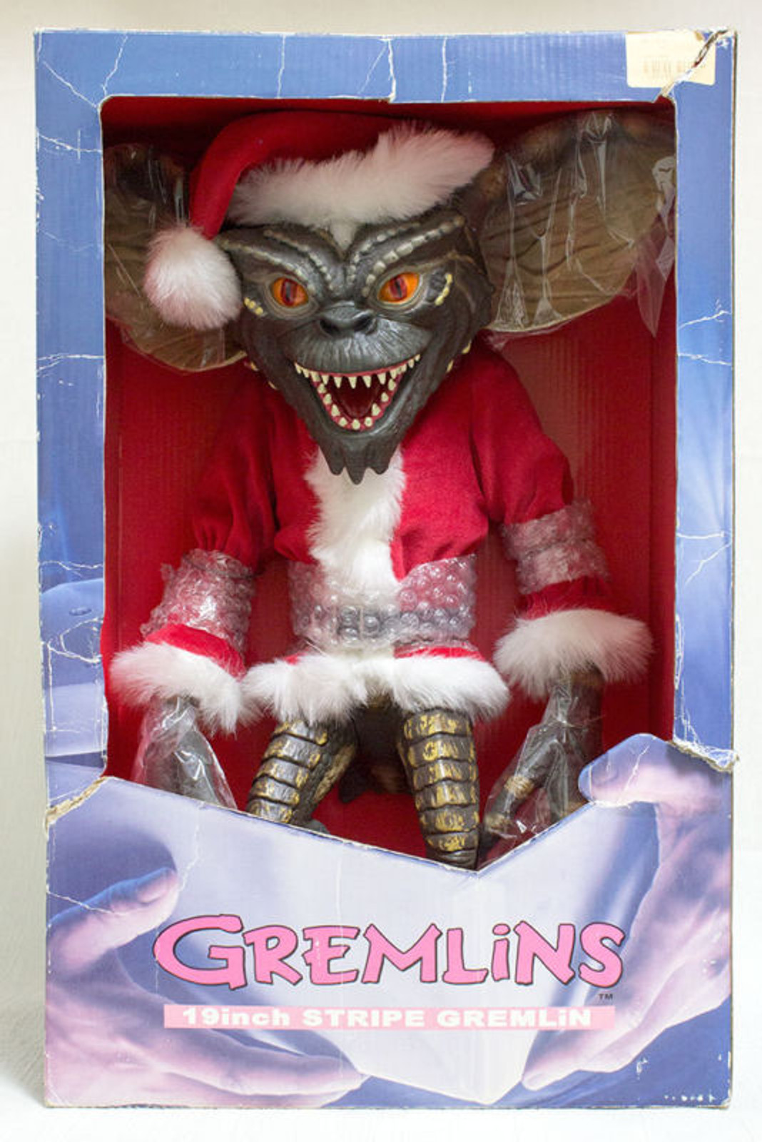 RARE!! Gremlins : 19 inch Stripe Gremlin Santa Costume figure Jun