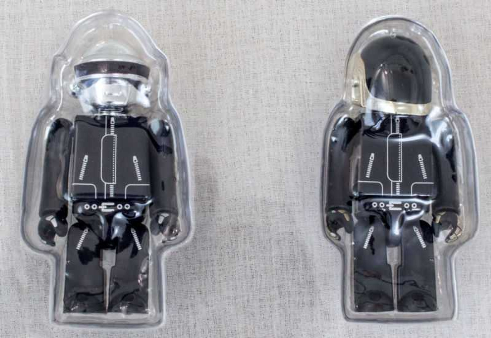 Super RARE! DAFT PUNK Kubrick 100% Set Figure Limited 3000 Medicom Toy JAPAN Japanimedia Store