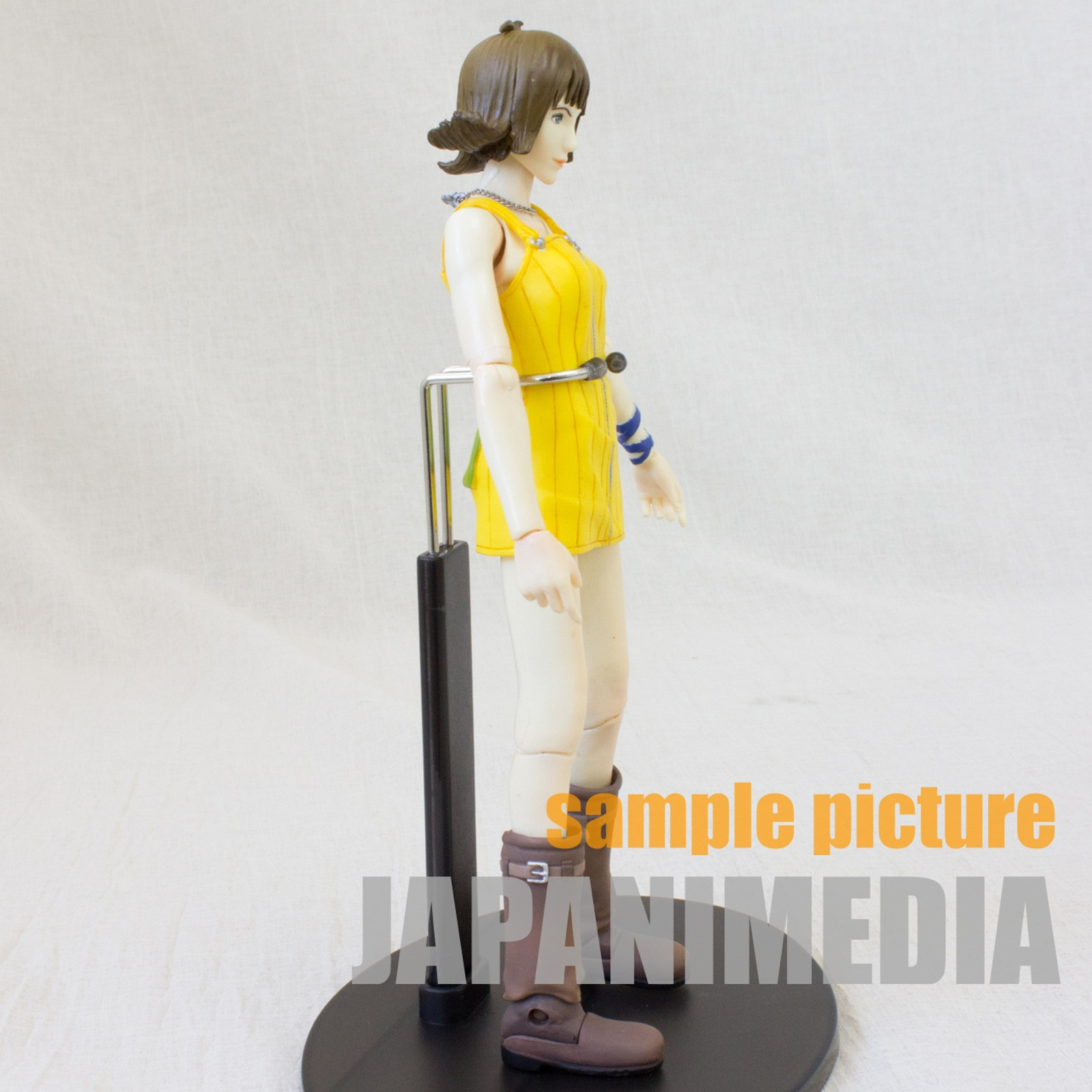 Final Fantasy VIII Selphie Tilmitt PLAY ARTS PVC Action Figure Square Enix