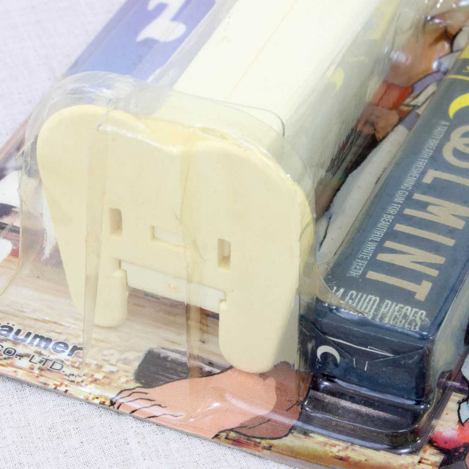 Retro RARE! Street Fighter II RYU Gum Dispenser 6" Figure JAPAN GAME PEZ Japanimedia Store