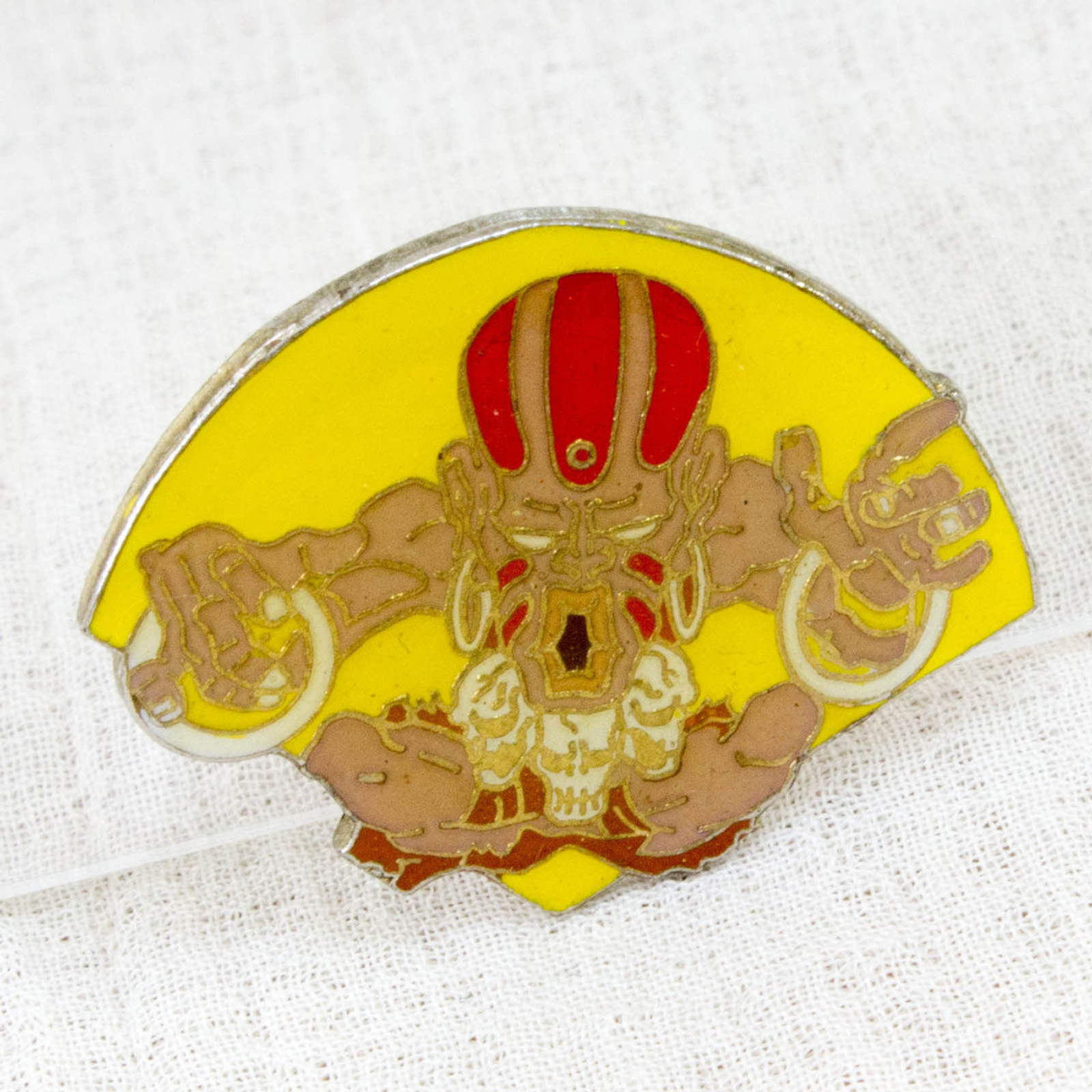 Street Fighter 2 Metal Pins Badge Dhalsim Capcom Character JAPAN GAME 3