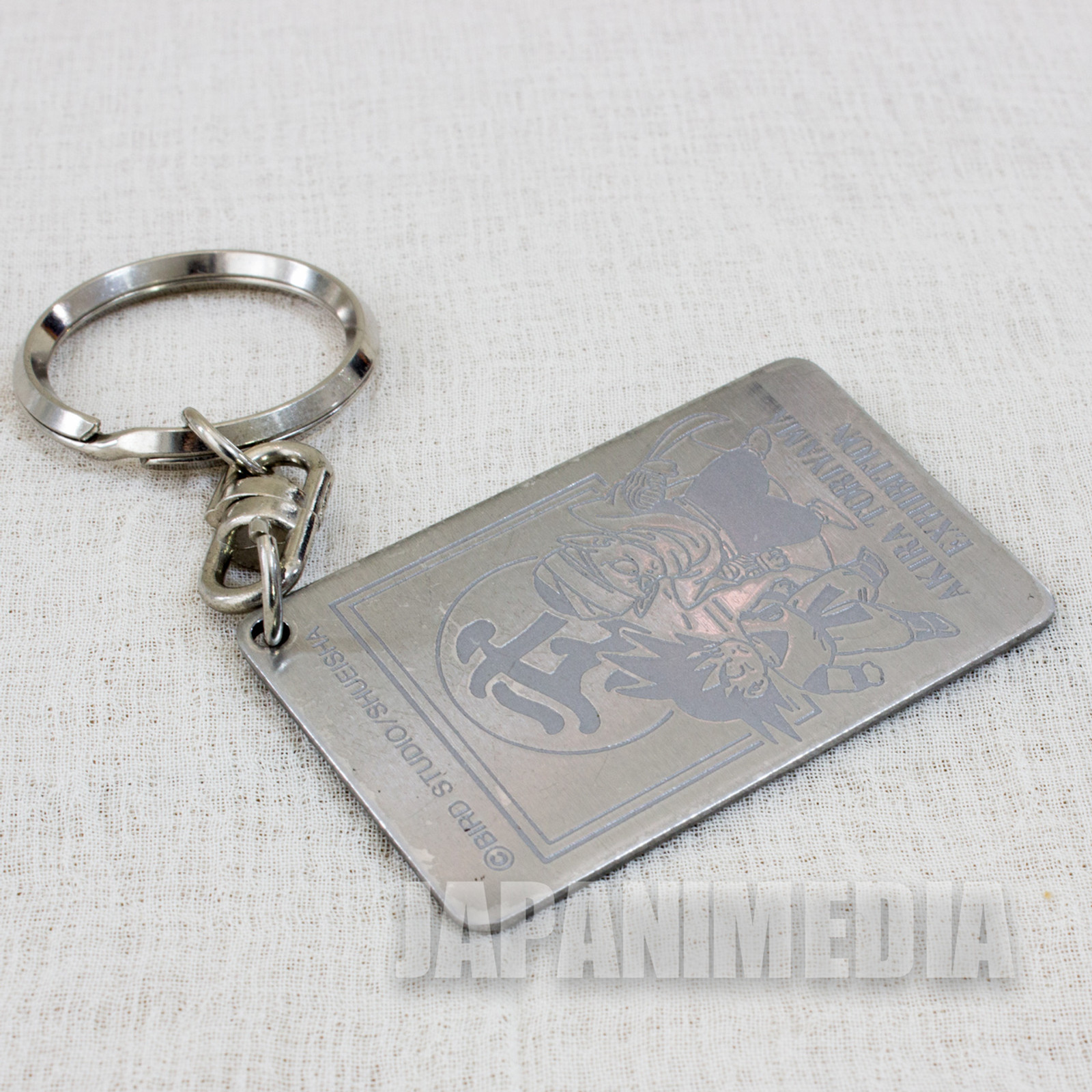 RARE Dragon Ball Z Akira Toriyama Exhibition Metal Plate Key Chain Gokou Piccolo