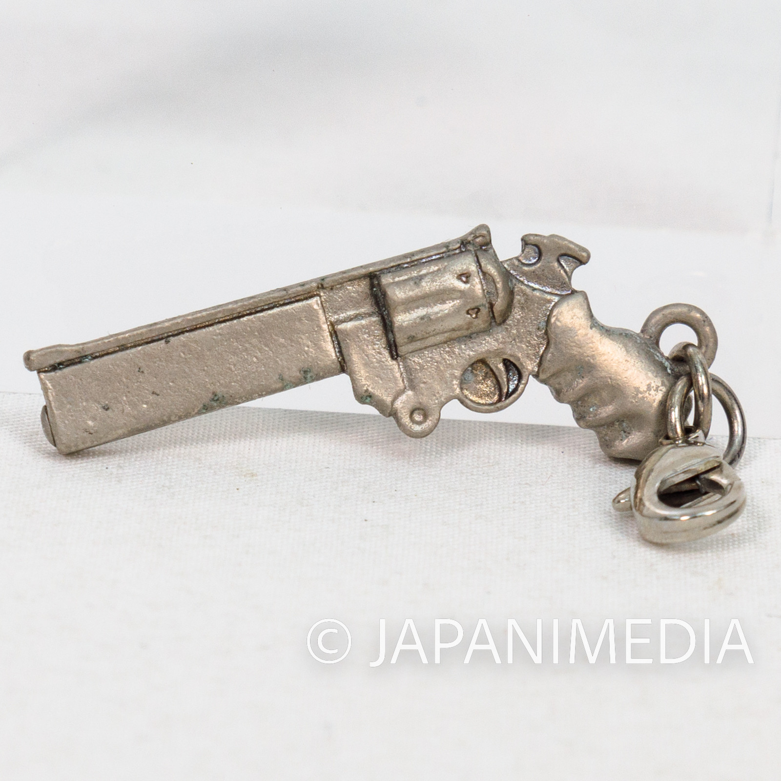 RARE!! TRIGUN Weapons Metal Charm Set [Vash/Wolfwood/Legato/Livio