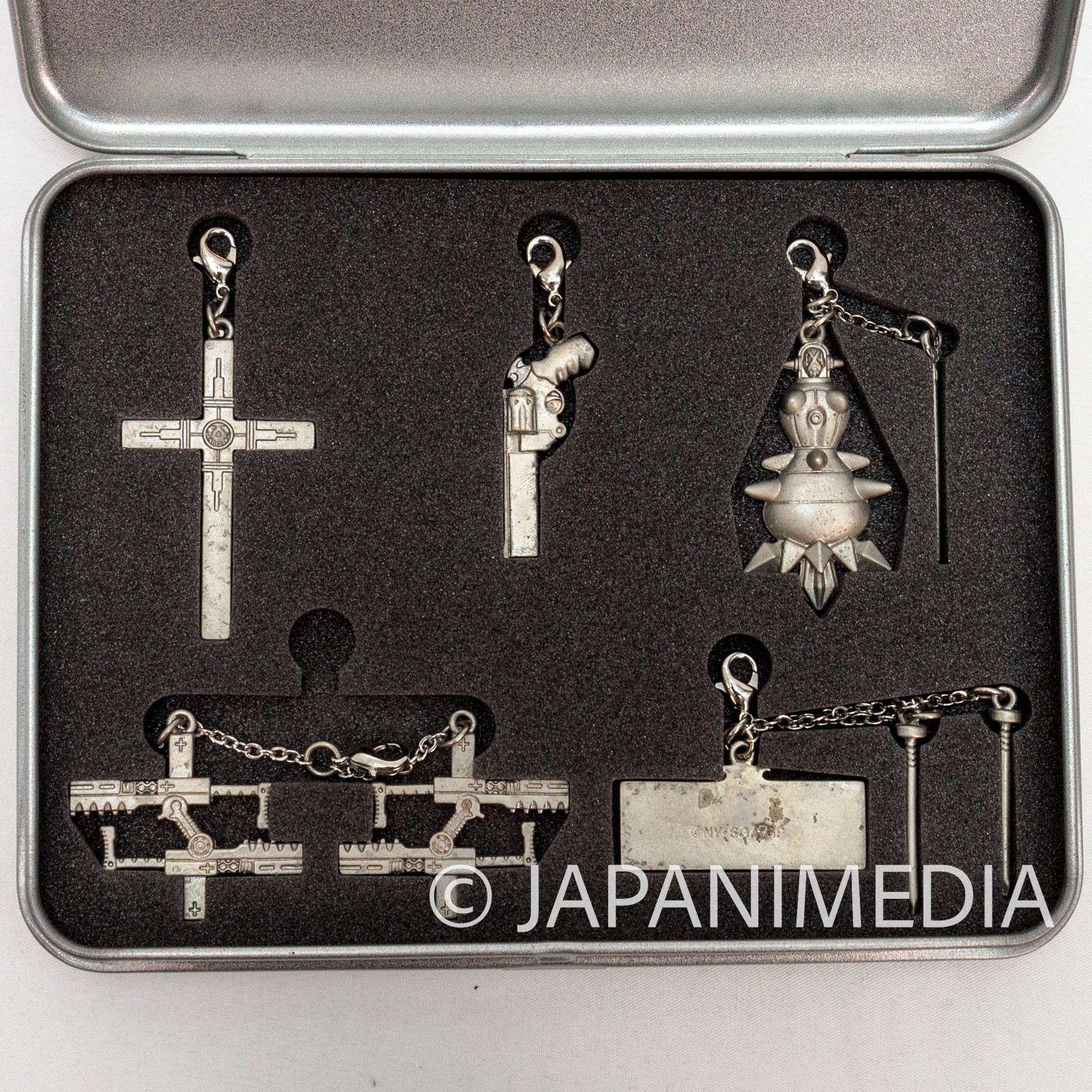 RARE!! TRIGUN Weapons Metal Charm Set [Vash/Wolfwood/Legato/Livio