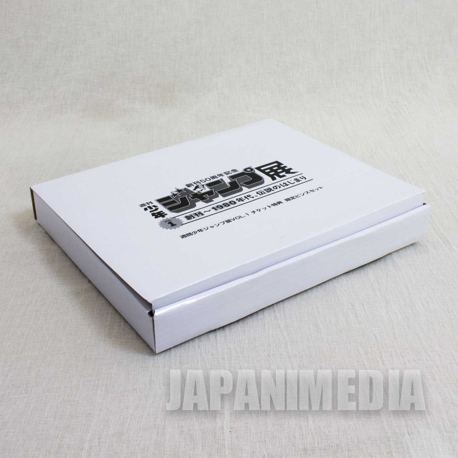 Weekly Shonen Jump Exhibition Launching~80's Magazine Jacket Pins Set Limited Japanimedia Store