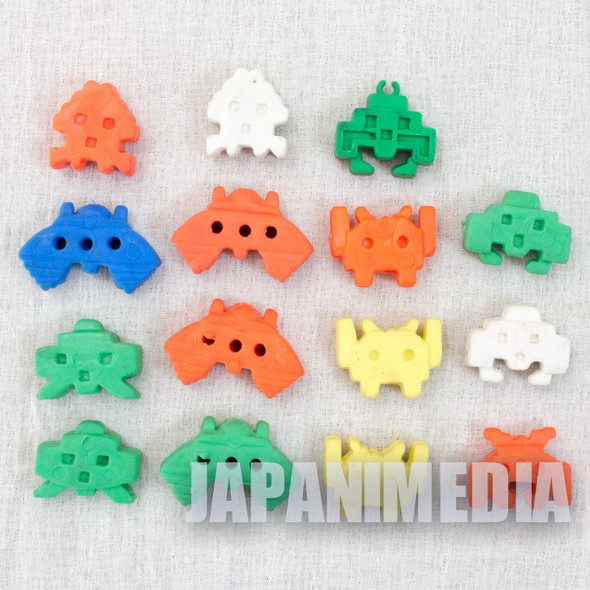 Retro Space Invaders Mini Rubber Figure Set JAPAN GAME NES Japanimedia Store FRONT