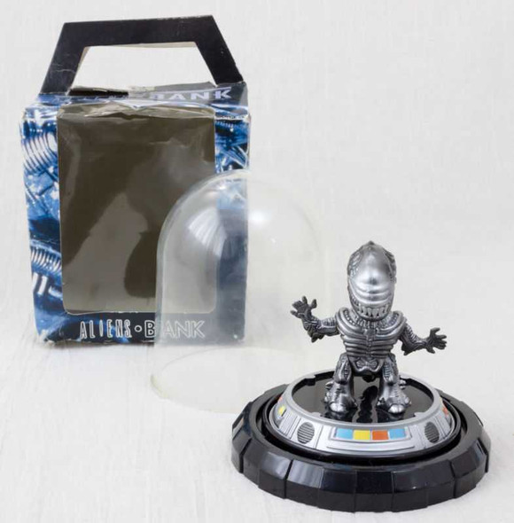ALIEN in Capsule Figure Coin Bank Silver Ver. JAPAN Japanimedia Store FRONT