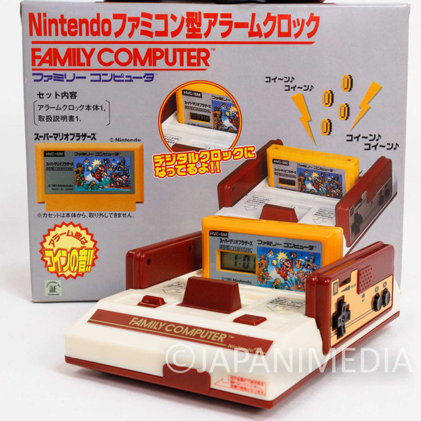Nintendo Famicom Type Figure Alarm Clock Super Mario Bro. Ver. Banpresto GAME JAPAN Japanimedia Store FRONT