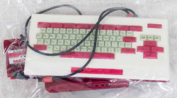 Family Basic HVC-007 Miniature Figure Nintendo Game History NAMCO JAPAN NES Japanimedia Store FRONT