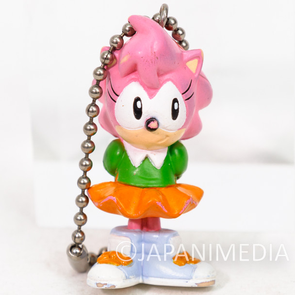 Retro RARE! Sonic The Hedgehog Amy Rose Figure Keychain SEGA 2 Japanimedia Store FRONT