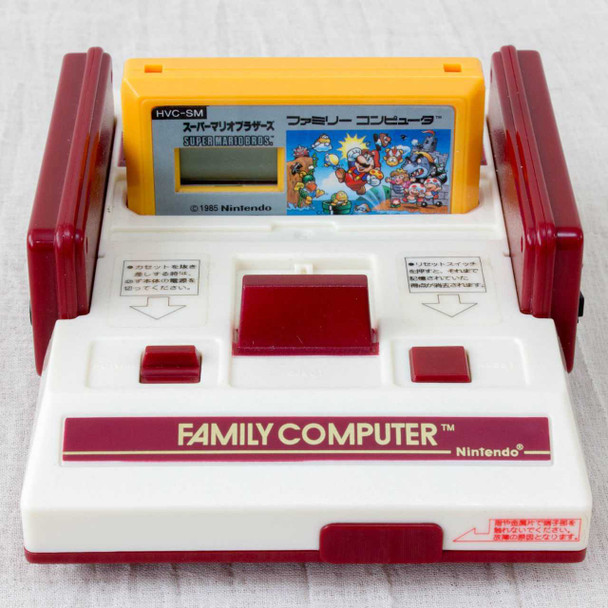 Nintendo Famicom Type Figure Alarm Clock Super Mario Bro. Ver. Banpresto JAPAN [No BOX] Japanimedia Store FRONT