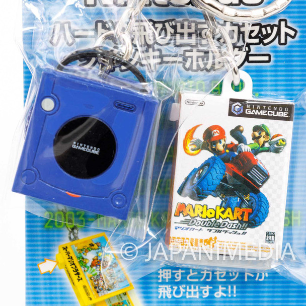 Nintendo Game Console Miniature Figure Key Chain Game Cube & Mario Cart JAPAN Japanimedia Store FRONT