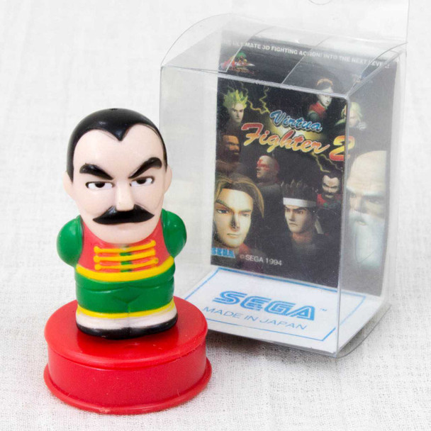 Virtua Fighter 2 Lau Chan Mascot Stamp SEGA 1994 JAPAN GAME FIGURE Japanimedia Store FRONT