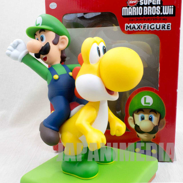 Super Mario Bros. Luigi Riding Yoshi Big Figure 9" JAPAN NES FAMICOM NINTENDO Japanimedia Store FRONT