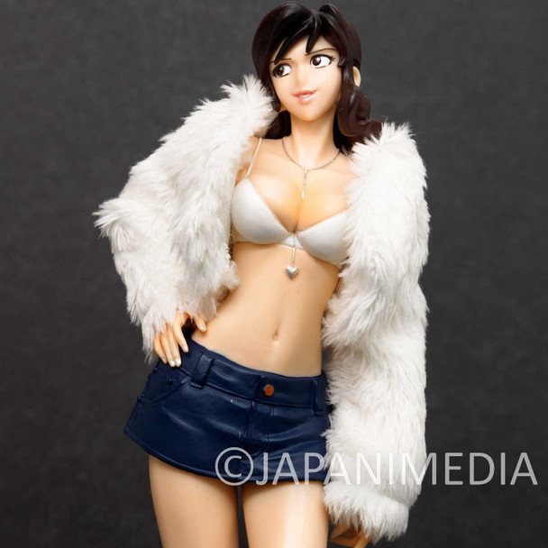 Lupin the Third (3rd) Fujiko Mine DX Figure Fashionable Collection 4 (White Fur Coat Style) Japanimedia Store FRONT