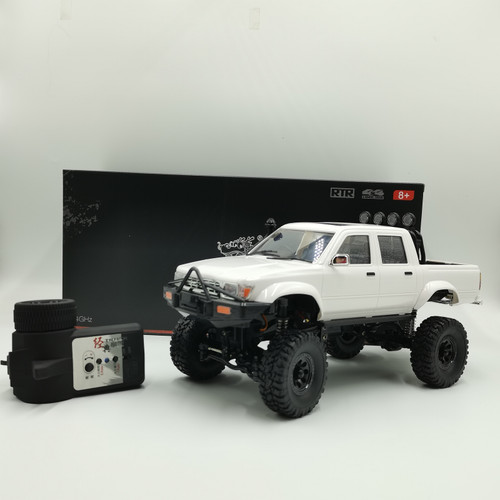 Toyota Hilux Truck (Off Road) [White]