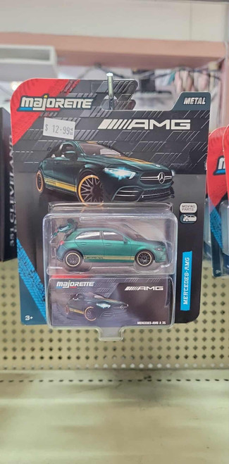Mercedes AMG A 35 Green