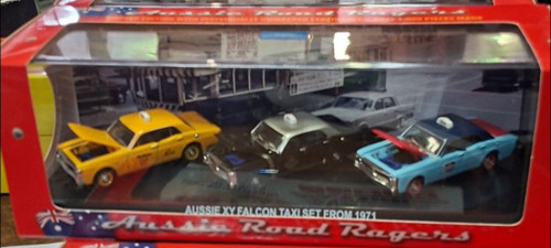Ford Falcon Three Taxi Set