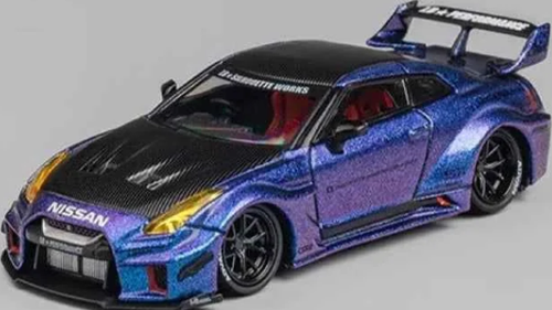 Nissan LBWK 35GT-RR Chameleon W Carbon