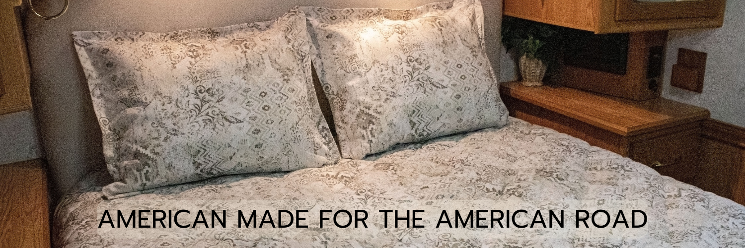 https://cdn11.bigcommerce.com/s-fyght/product_images/uploaded_images/ab-lifestyles-bedspreads-quilted-with-comfort-in-mind-1200-700-px-1500-500-px-1500-700-px-1500-500-px-.png