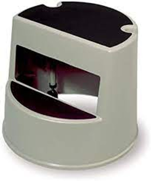 Escabeau 3 marches 16x16 Hauteur 13-1/2 Escabeau 3 marches 16x16 Hauteur 13-1/2