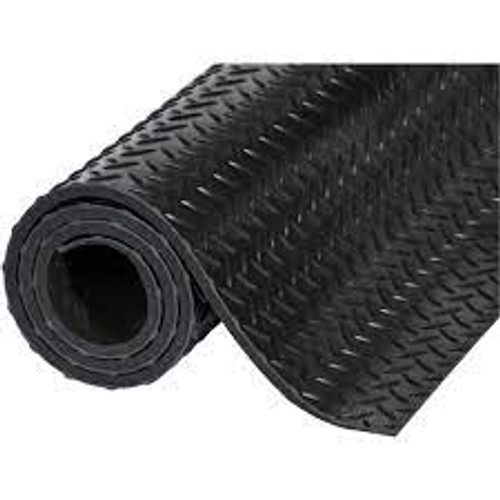 Tapis industriel plateforme Losange 3' x 5' x 9/16" Noir Éponge PVC Tapis industriel plateforme Losange 3' x 5' x 9/16" Noir Éponge PVC
