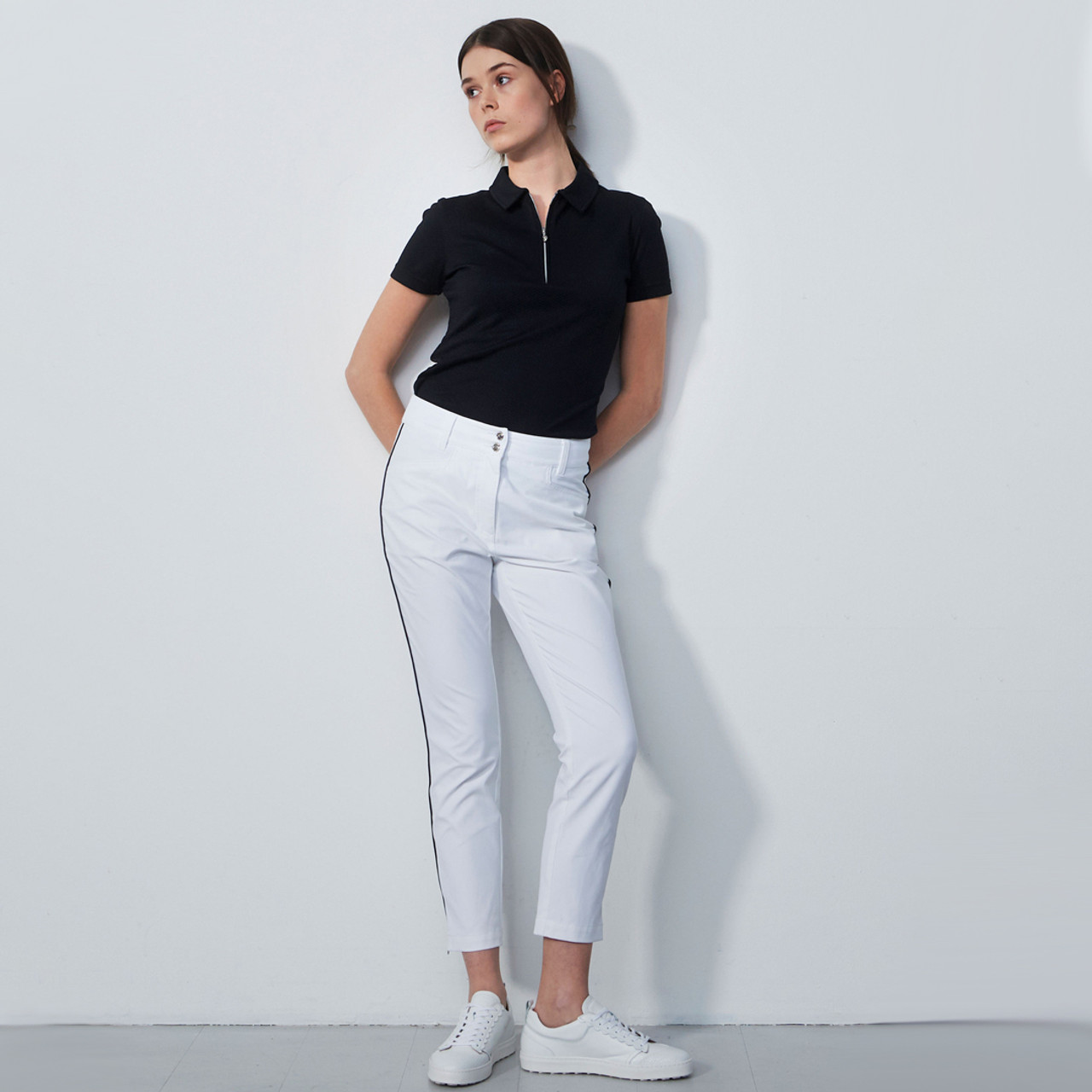 Buy Black Trousers & Pants for Women by Vero Moda Online | Ajio.com