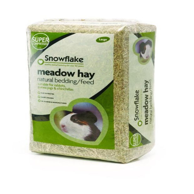 Snowflake Meadow Hay Bedding & Feed Large