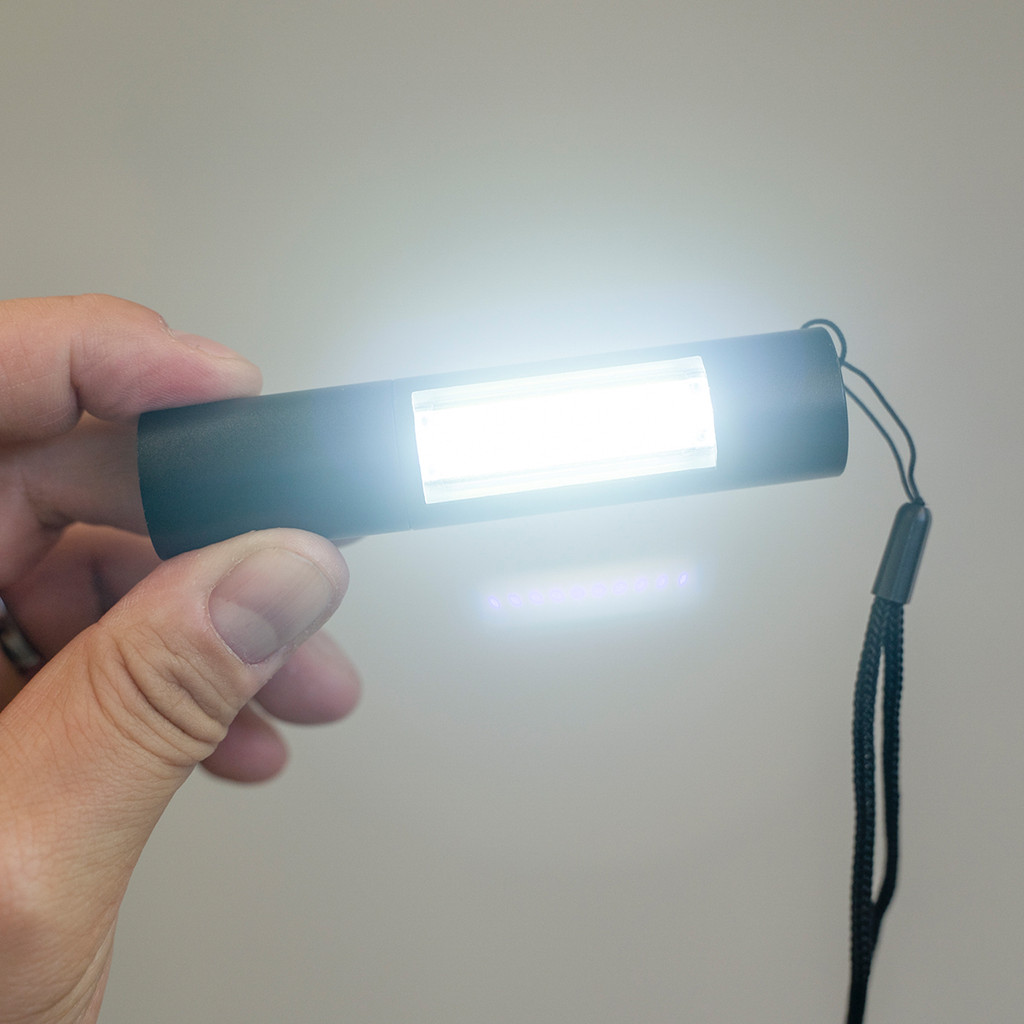 Renew Rechargeable Flashlight (FOB Canada)