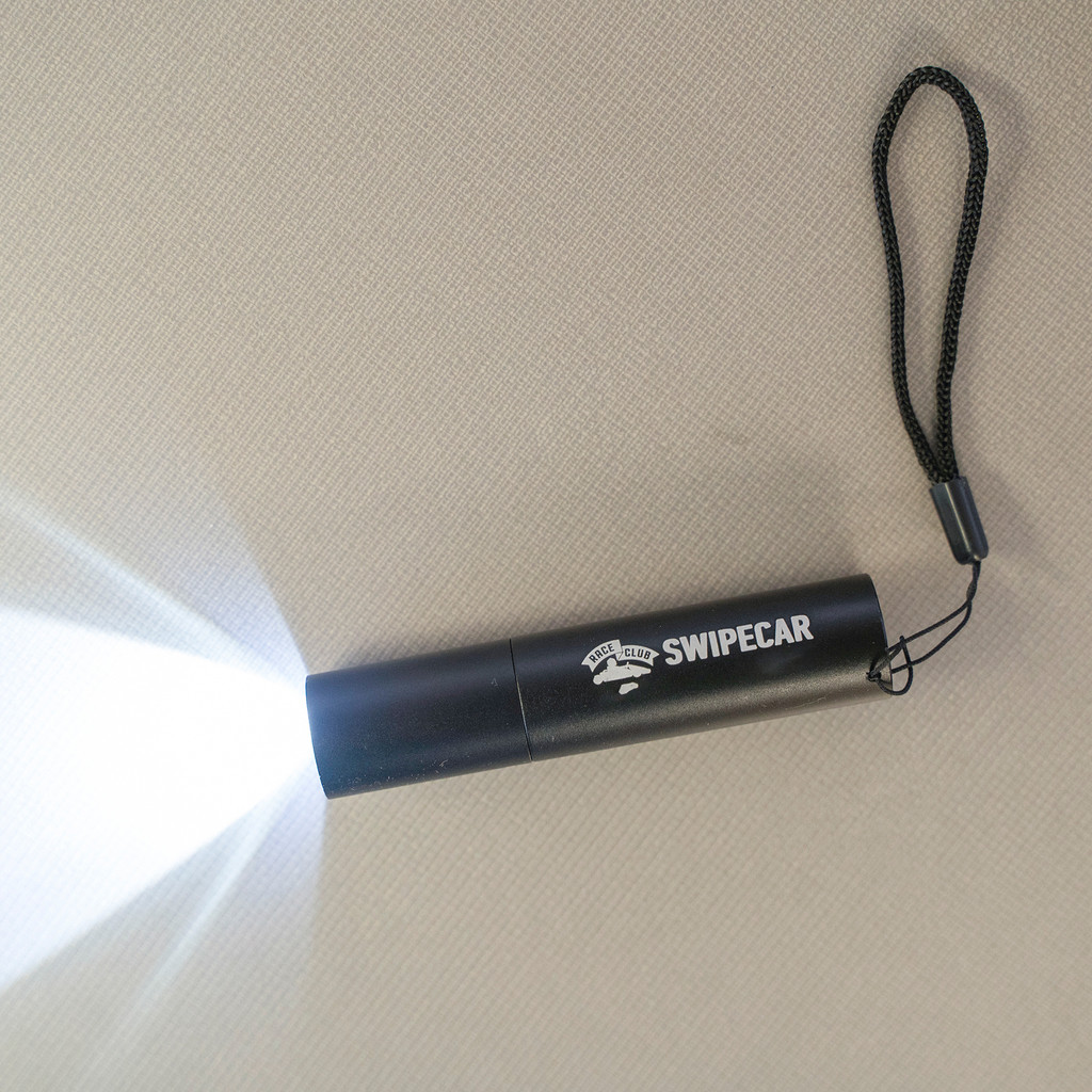reNew Rechargeable Aluminum Flashlight