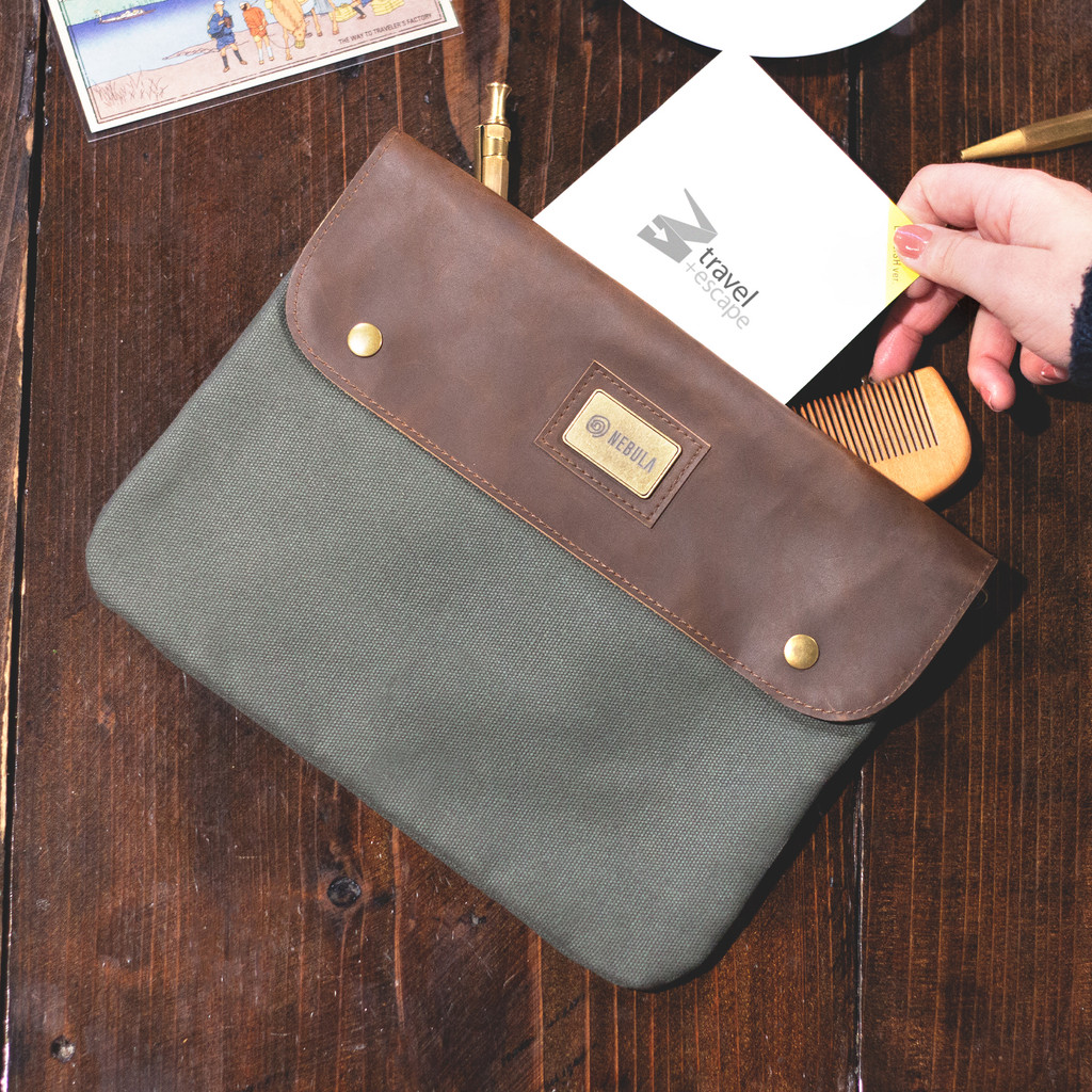 Pismo Pouchâ„¢ (FOB Canada)